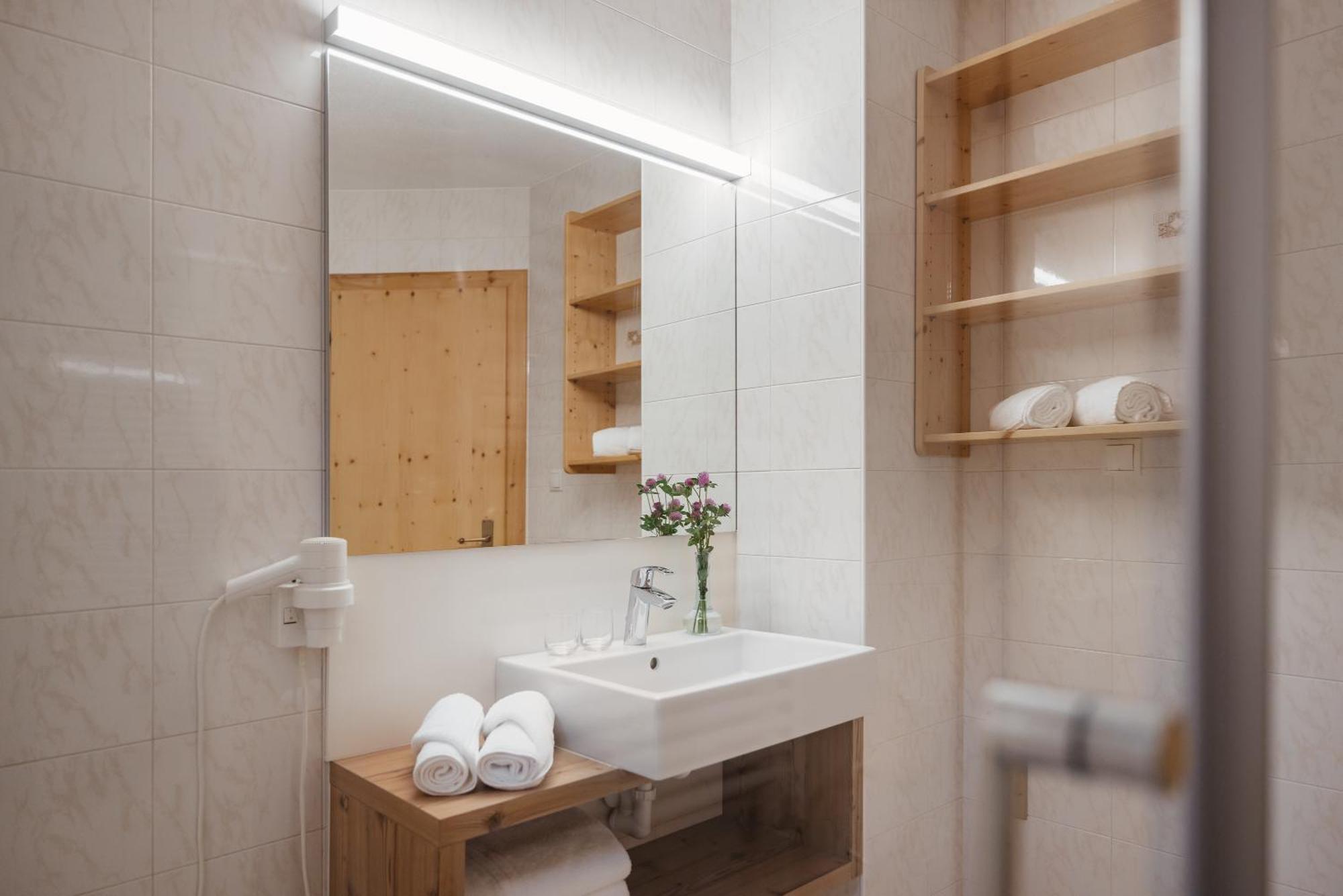 Untermairhof Appartment Residence Selva dei Molini Ngoại thất bức ảnh