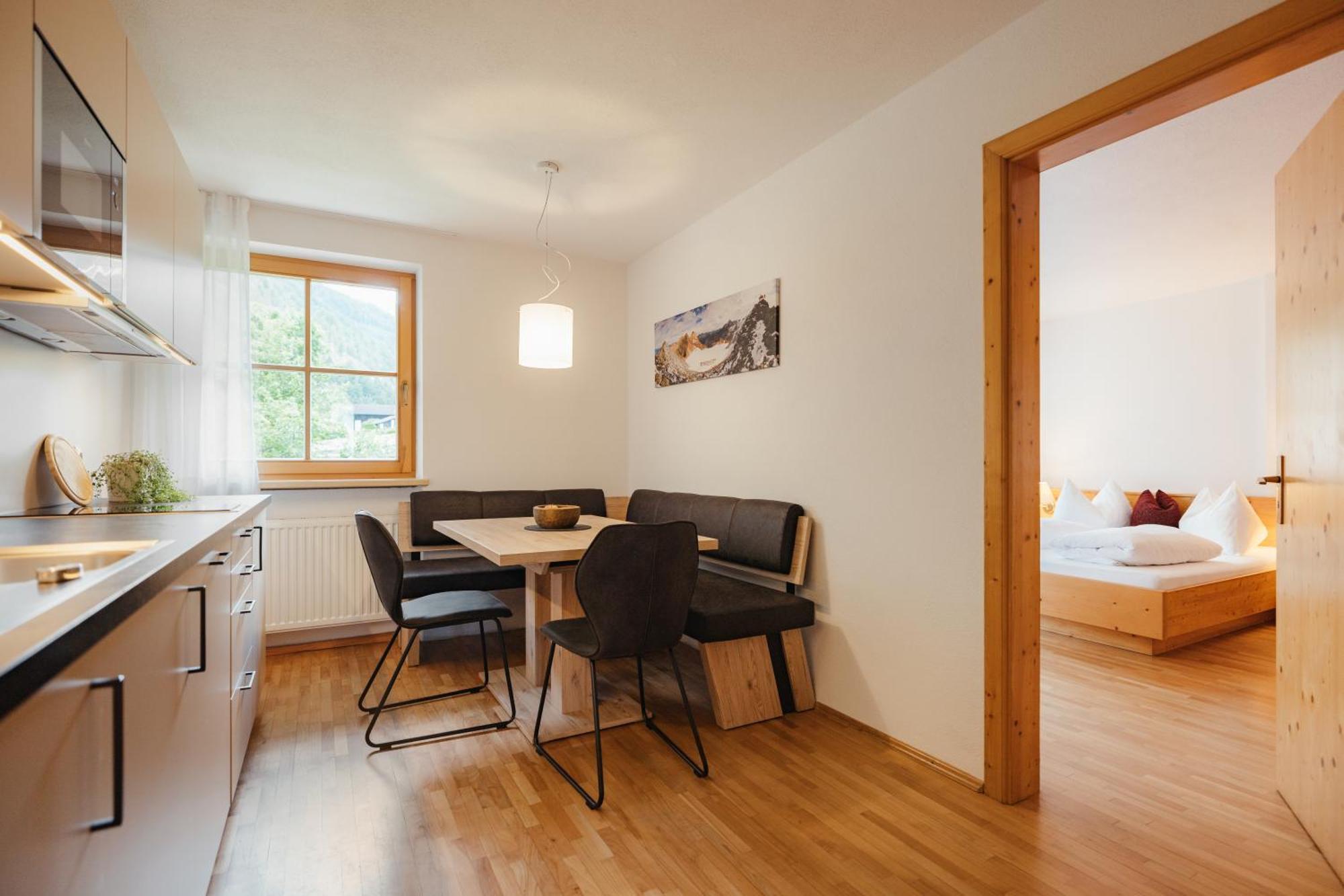 Untermairhof Appartment Residence Selva dei Molini Phòng bức ảnh